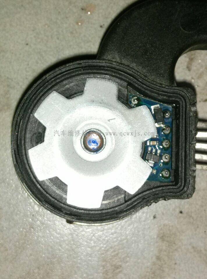 【路虎電控硅油散熱器工作原理】圖4