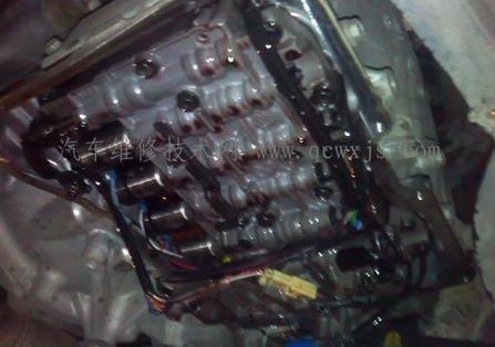 【變速箱異響維修解決方法 變速箱異響原因】圖4