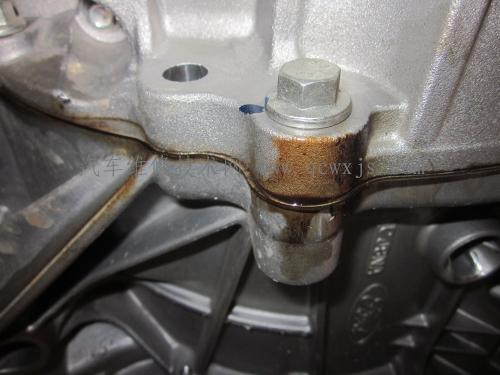 【變速箱異響維修解決方法 變速箱異響原因】圖2