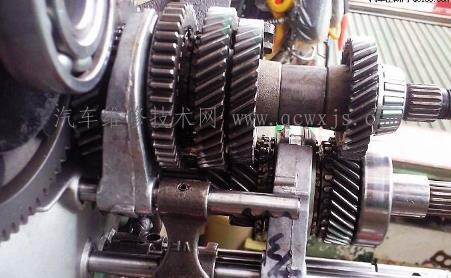 變速箱異響維修解決方法 變速箱異響原因