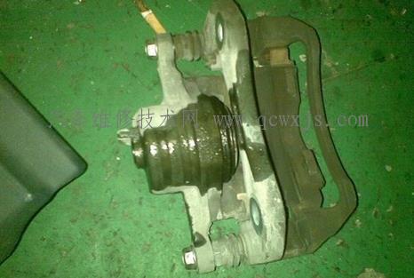 【汽車制動跑偏如何解決維修】圖3