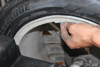 輪胎平衡塊什么作用，輪胎平衡塊掉了有什么影響