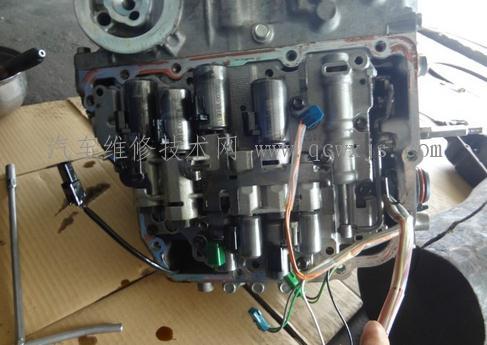 【雪鐵龍C6日本愛信6自動變速器 3檔升4檔打滑故障診斷】圖1