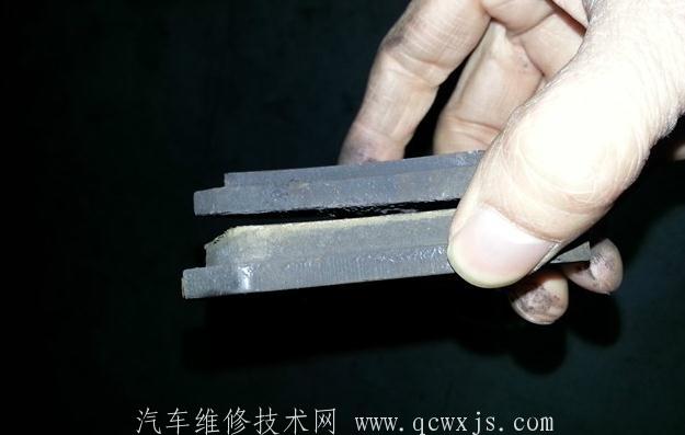 剎車片左右磨損不一樣是什么原因？如何解決