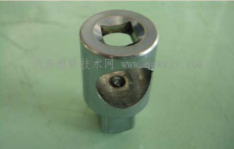 套筒三用接頭使用方法