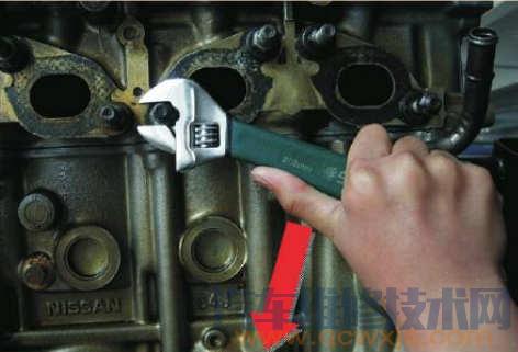 【活動扳手使用方法和使用注意事項】圖4