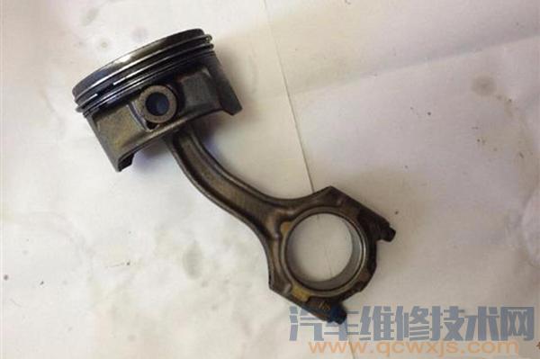 【發(fā)動機進水有什么影響？汽車發(fā)動機進水后怎么辦？】圖3