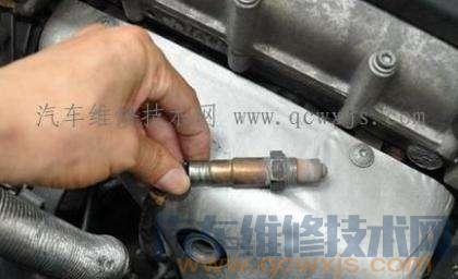 采用觀察顏色的方法判斷氧傳感器的好壞的方法