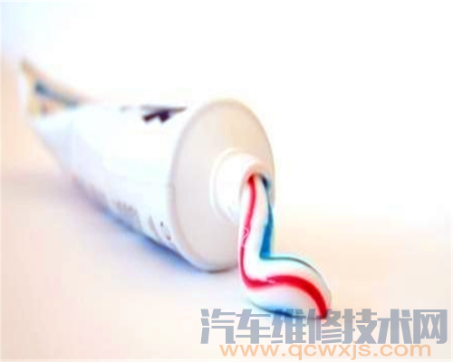 【8種汽車車身玻璃劃痕修復方法】圖2