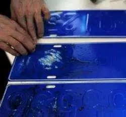 【2017年汽車年檢新規定 只要記住下幾點保你輕松過年檢】圖2