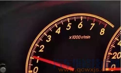 汽車儀表盤轉速表怎么看？有什么功能
