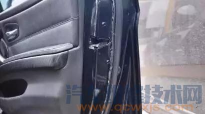 寶馬車門咯吱異響處理方法