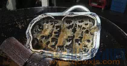 【發(fā)動(dòng)機(jī)潤(rùn)滑系統(tǒng)常見故障診斷與排除】圖4