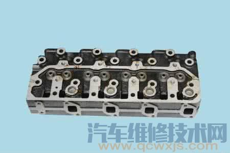 【氣缸蓋的拆裝檢查和安裝】圖3