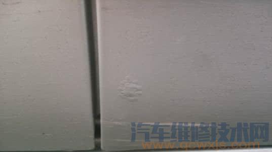 汽車漆面鼓泡起泡的修復(fù)方法