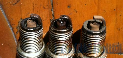 【汽車火花塞故障表現】圖2