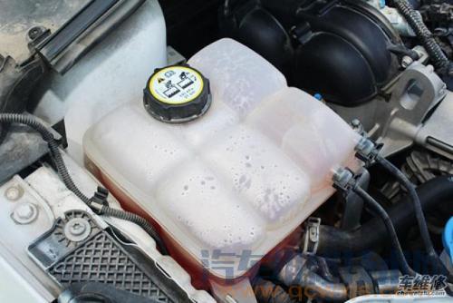 【同顏色不同牌子的防凍液能混加嗎】圖4