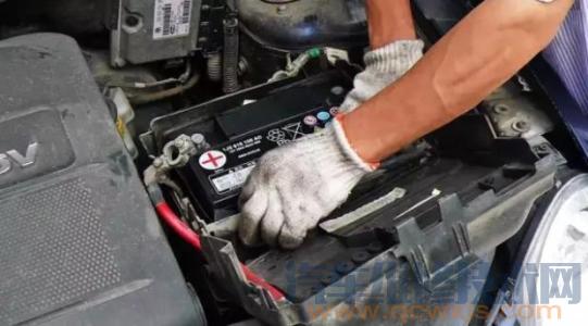 【汽車電瓶虧電怎么辦？需要更換嗎】圖4