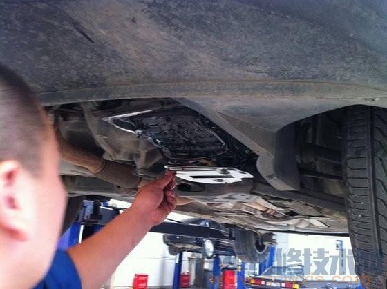 【自動變速器油（ATF）的檢查和更換】圖3