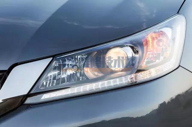 【鹵素?zé)簟㈦瘹鉄艉蚅ED燈哪個(gè)好?】圖4