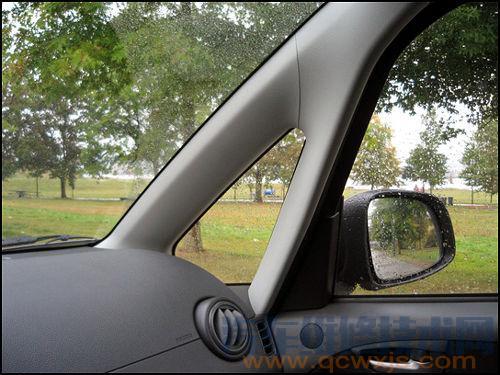 汽車上的兩個(gè)A柱有什么作用？