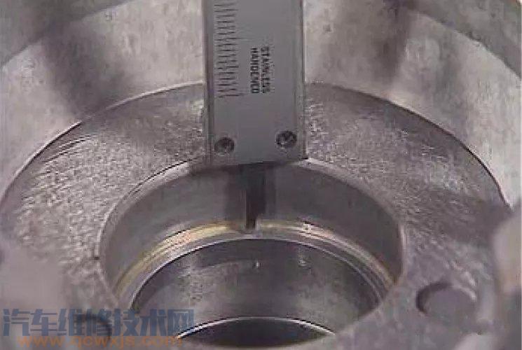 【游標(biāo)卡尺使用方法和讀數(shù)方法圖解】圖4