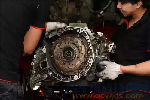 變速箱壞了有什么癥狀 有下面幾個(gè)現(xiàn)象就要注意了