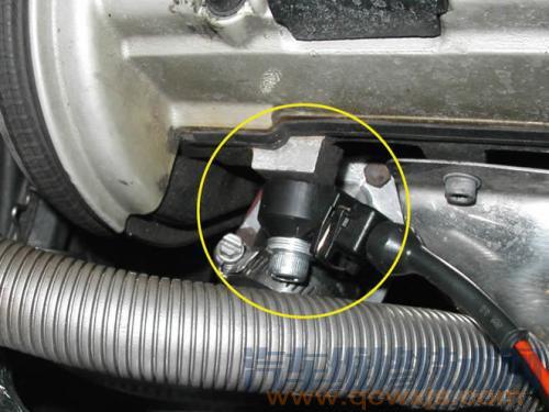 爆震傳感器壞了故障表現癥狀