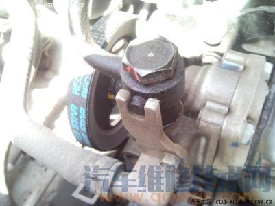 轉向助力泵壞了的表現癥狀