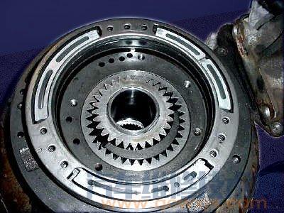 【自動變速器異響的檢測維修】圖3