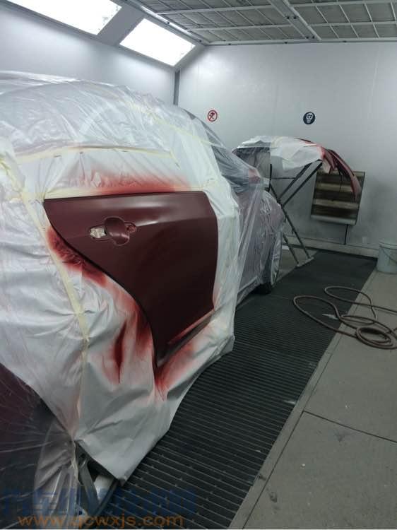 汽車噴漆紅珍珠用什么打底好蓋