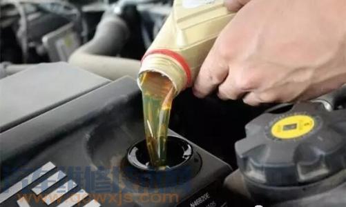 【發(fā)動機機油消耗量過大的檢查】圖1