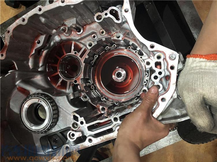 途觀變速箱異響故障 自動變速箱解體拆解(圖解) 途觀變速箱異響故障 自動變速箱解體拆解(圖解)