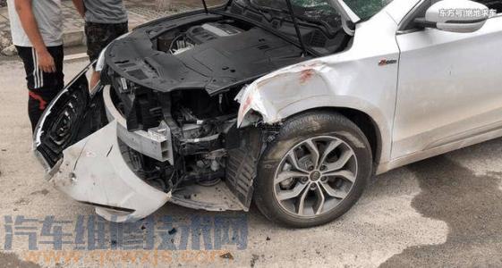 汽車前翼子板凹陷鈑金修復(fù)方法