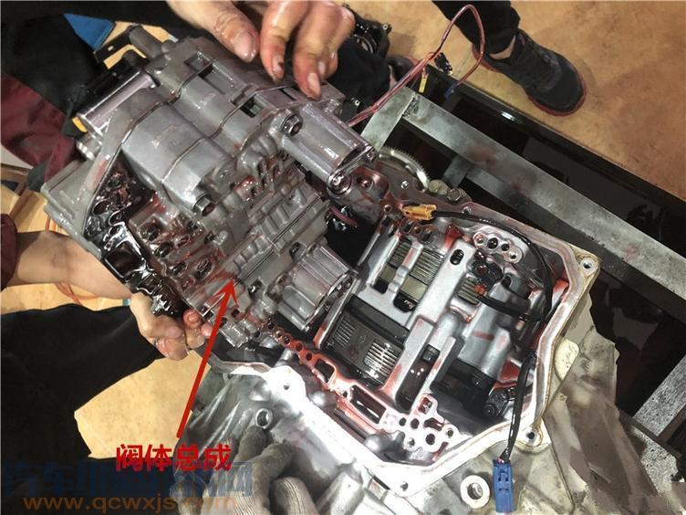 途觀變速箱異響故障 自動變速箱解體拆解(圖解) 途觀變速箱異響故障 自動變速箱解體拆解(圖解)