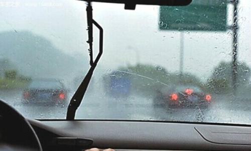 雨刷器不工作、動(dòng)作遲緩、不復(fù)位的檢修