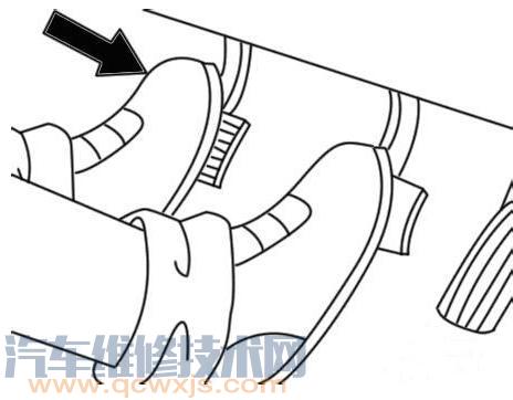 【踩下離合器有滋滋異響 松離合器時(shí)有吱吱響聲怎么辦】圖1