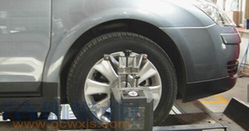 冬季行車打滑原因 冬季輪胎保養技巧