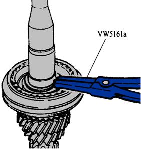 【手動變速器傳動機構拆裝和檢修】圖3