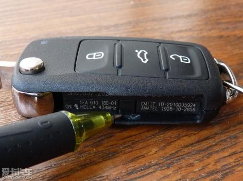 一汽大眾速騰、高爾夫更換遙控鑰匙的匹配設定
