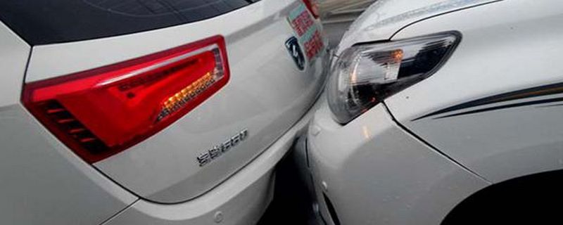 租車期間發生交通事故怎么處理