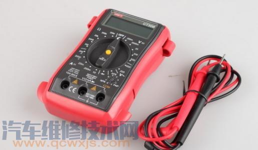 如何使用萬用表檢測電控系統(tǒng)