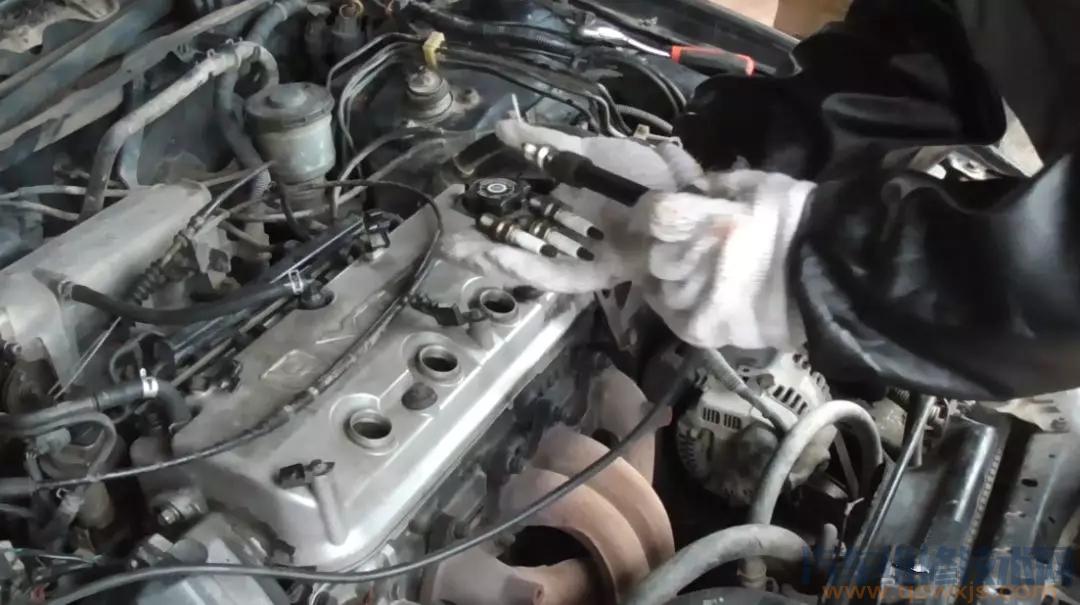 火花塞有積碳用酒精清洗火花塞后點火效果怎么樣