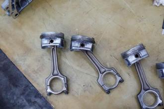 活塞的最大磨損部位是活塞環槽