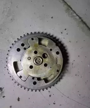 【別克陸尊發動機故障燈點亮、加速無力，無法正常行駛】圖3