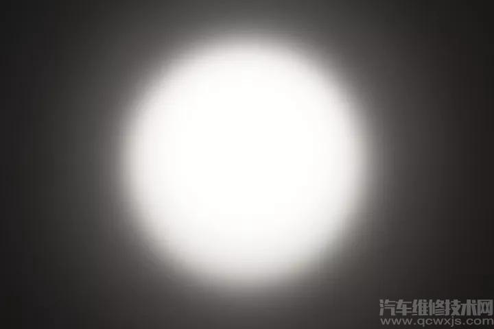 SATA trueSun LED日光對色燈功能介紹 SATA trueSun LED日光對色燈功能介紹