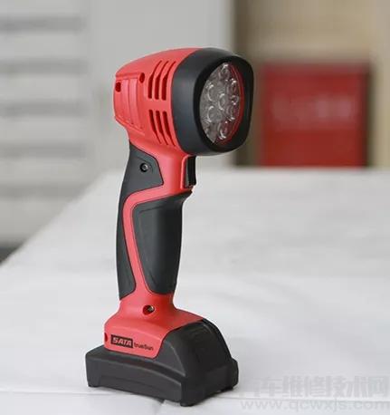 SATA trueSun LED日光對色燈功能介紹 SATA trueSun LED日光對色燈功能介紹