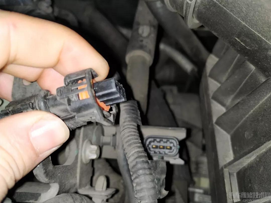 【景程掛D檔不走 掛R檔可以走偶發(fā)性無(wú)前進(jìn)擋故障】圖4