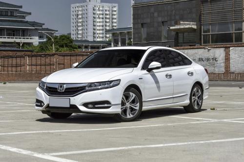 2017款思鉑睿油箱多大