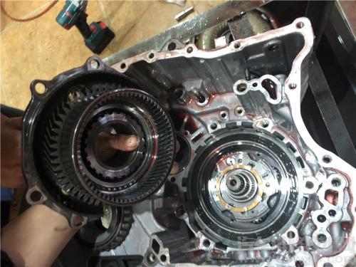 【變速箱有異響還能開嗎 變速箱壞的表現(xiàn)癥狀介紹】圖3